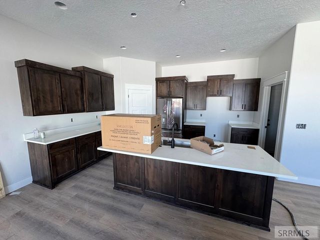 4937 Pierce Ave, Chubbuck, ID 83202