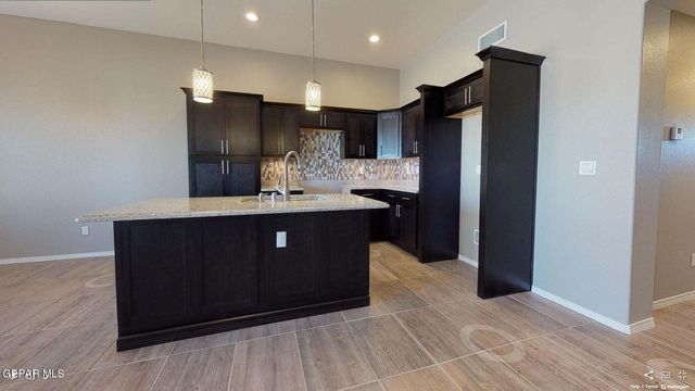 1228 Night Sky Street, Horizon City, TX 79928