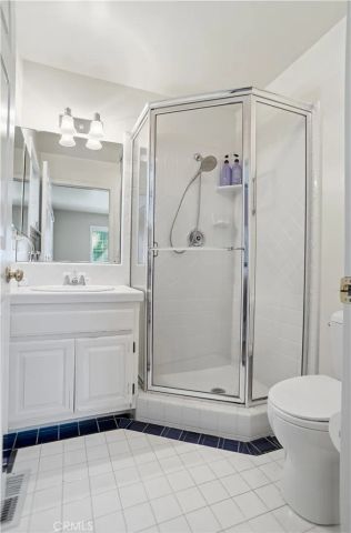2703 Franklin Street, La Crescenta, CA 91214