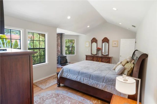 2703 Franklin Street, La Crescenta, CA 91214