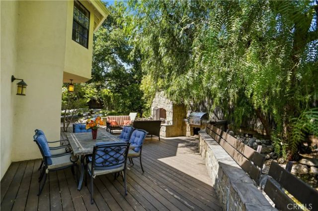 2703 Franklin Street, La Crescenta, CA 91214