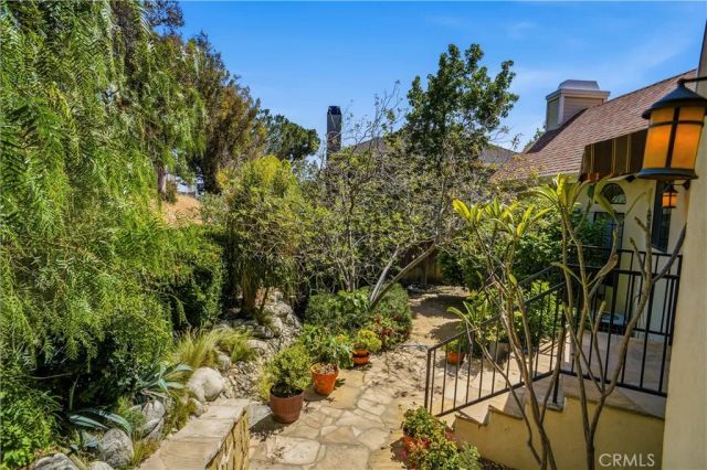 2703 Franklin Street, La Crescenta, CA 91214