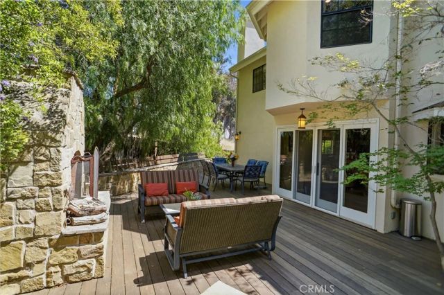 2703 Franklin Street, La Crescenta, CA 91214
