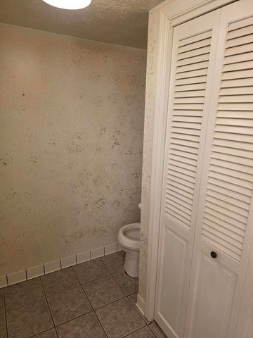 175 Malabu Drive 96, Lexington, KY 40503