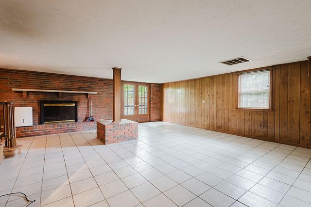 200 Westover Road, Frankfort, KY 40601