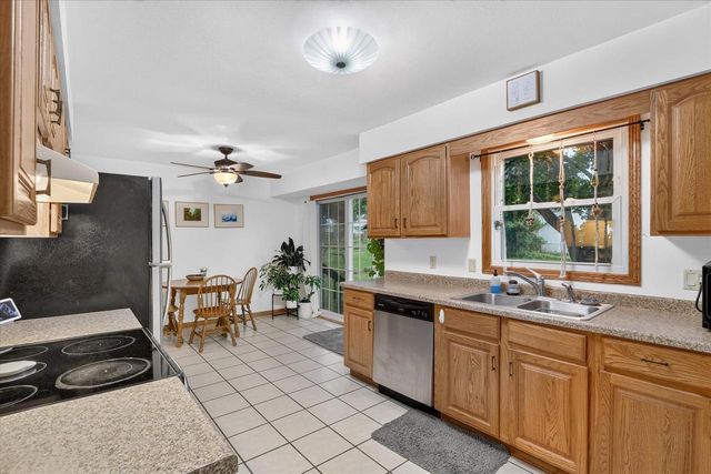 511 Johnson Avenue, Clinton, WI 53525
