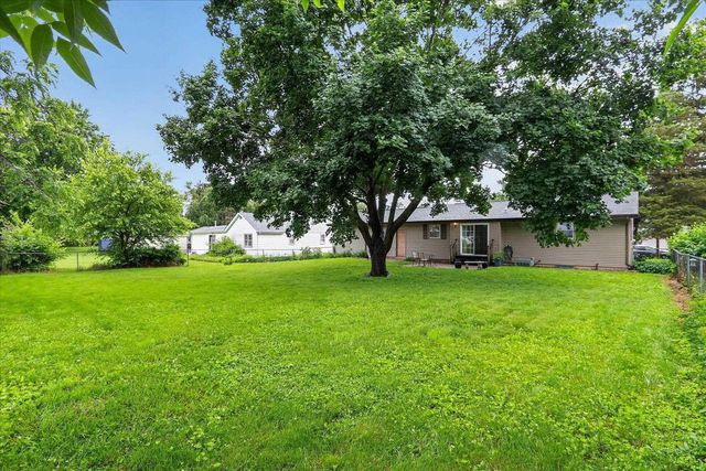 511 Johnson Avenue, Clinton, WI 53525
