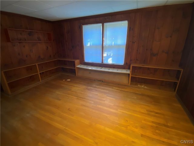 103 Paris Road, New Hartford, NY 13413