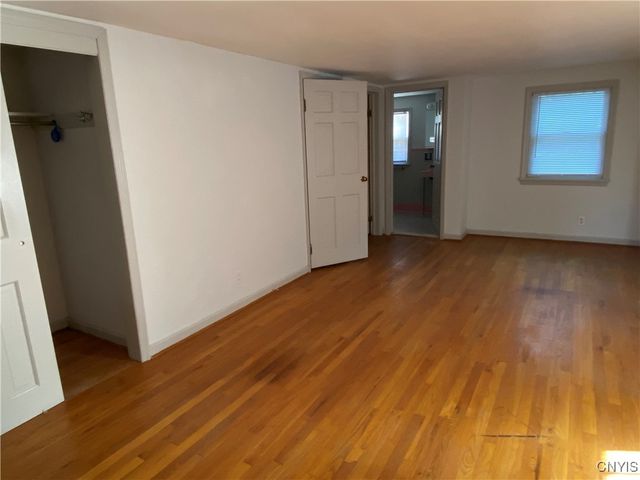 103 Paris Road, New Hartford, NY 13413