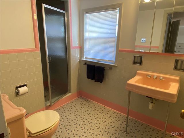 103 Paris Road, New Hartford, NY 13413