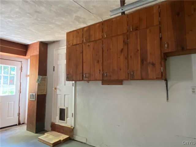 103 Paris Road, New Hartford, NY 13413