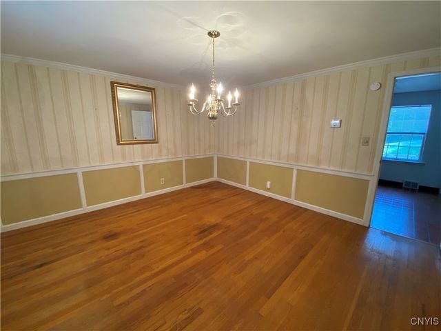 103 Paris Road, New Hartford, NY 13413