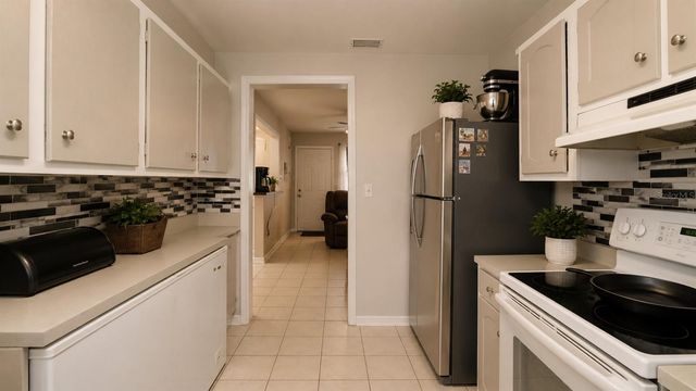 3319 AVENUE U NW, Winter Haven, FL 33881