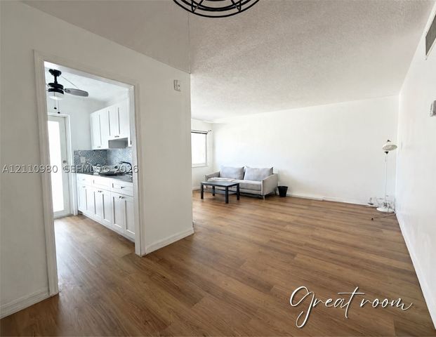 1719 Wiley St 10, Hollywood, FL 33020