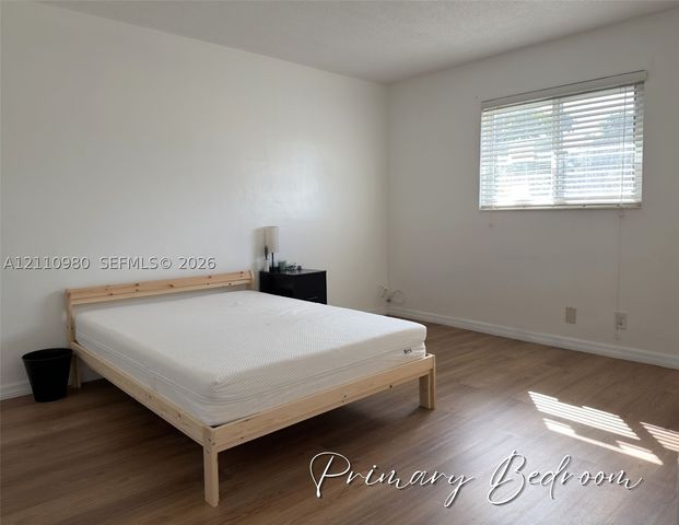 1719 Wiley St 10, Hollywood, FL 33020