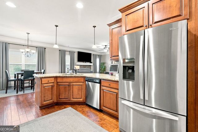 334 Red Cap Circle, Jefferson, GA 30549