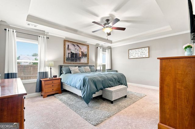 334 Red Cap Circle, Jefferson, GA 30549