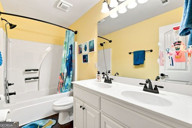 334 Red Cap Circle, Jefferson, GA 30549