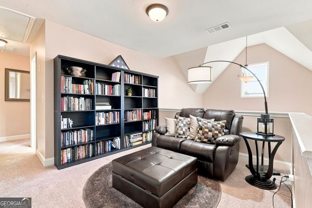 334 Red Cap Circle, Jefferson, GA 30549