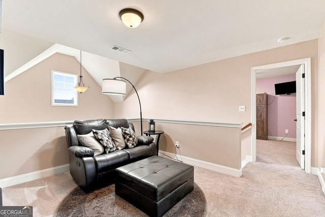 334 Red Cap Circle, Jefferson, GA 30549