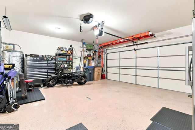 334 Red Cap Circle, Jefferson, GA 30549