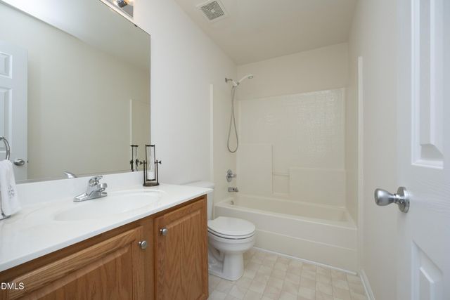 1529 Pebble Creek Crossing, Durham, NC 27713