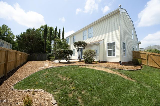 1529 Pebble Creek Crossing, Durham, NC 27713