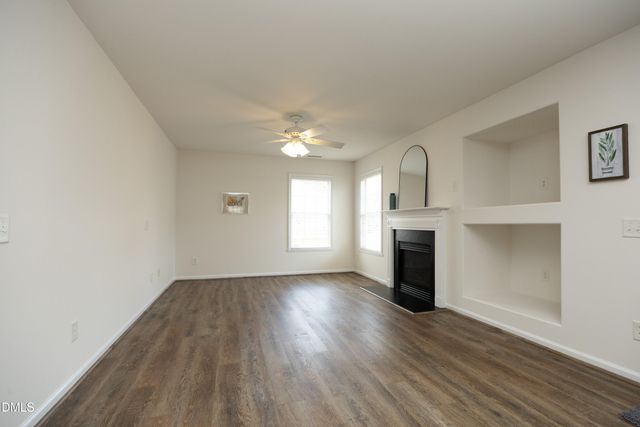 1529 Pebble Creek Crossing, Durham, NC 27713