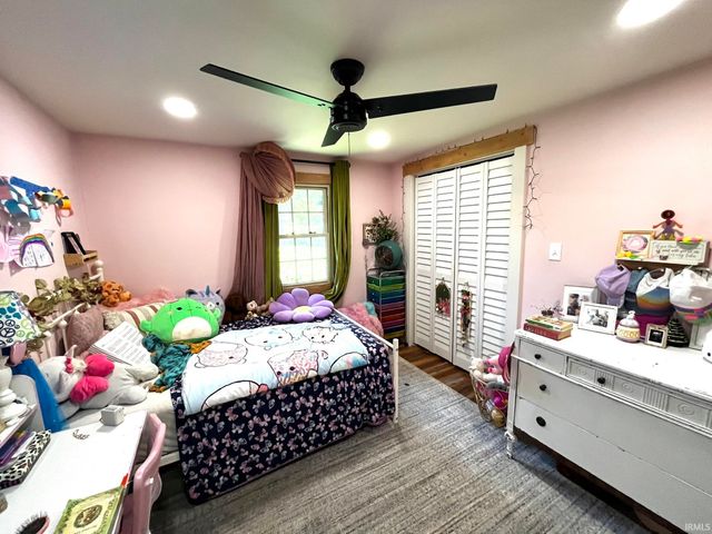 3099 S Pelzer Road, Boonville, IN 47601