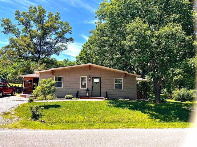 3099 S Pelzer Road, Boonville, IN 47601