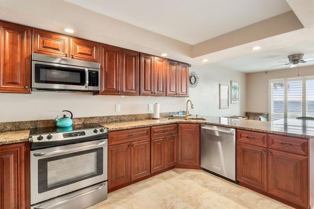 1 COLONY POINT DRIVE A20, Punta Gorda, FL 33950