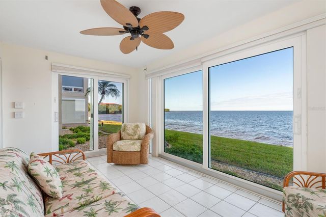 1 COLONY POINT DRIVE A20, Punta Gorda, FL 33950