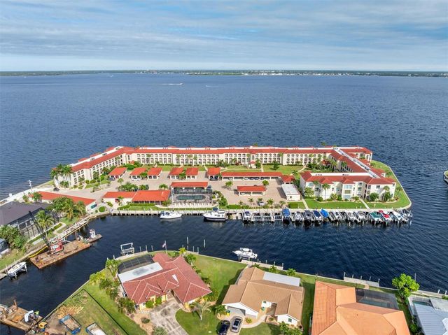 1 COLONY POINT DRIVE A20, Punta Gorda, FL 33950