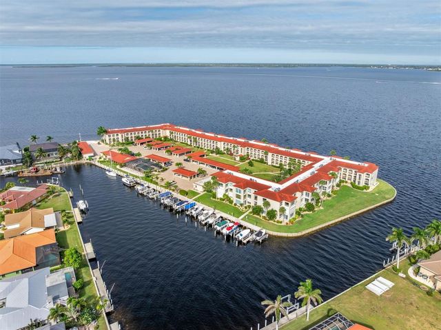 1 COLONY POINT DRIVE A20, Punta Gorda, FL 33950