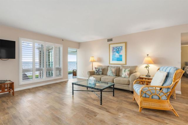 1 COLONY POINT DRIVE A20, Punta Gorda, FL 33950