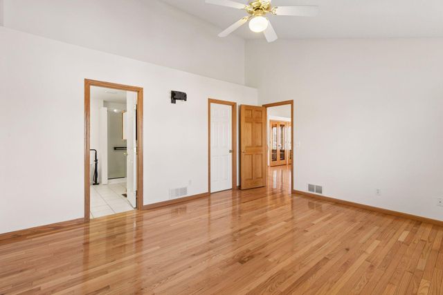 6604 Chadwick Drive, Savage, MN 55378