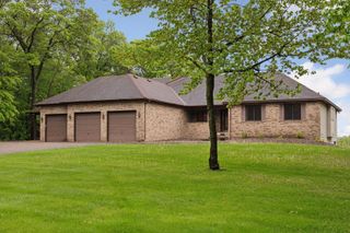 124 166th Avenue NE, Andover, MN 55304