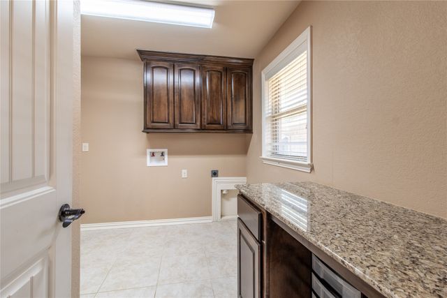 19510 Sara Ln, Flint, TX 75762
