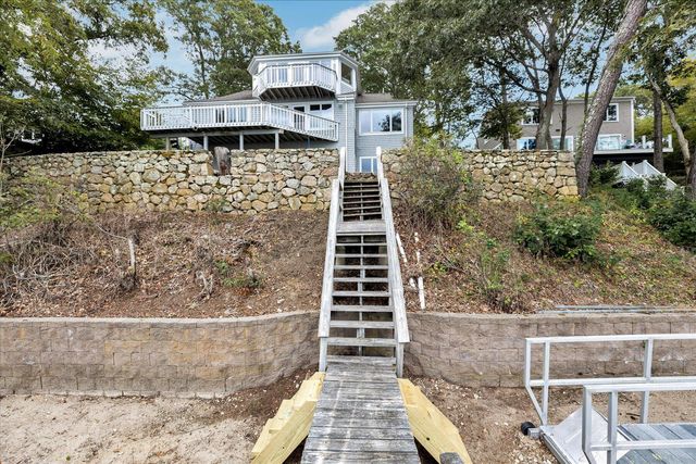 90 Lakewood Drive, Mashpee, MA 02649