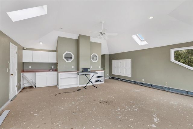 90 Lakewood Drive, Mashpee, MA 02649