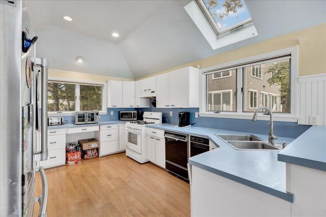90 Lakewood Drive, Mashpee, MA 02649