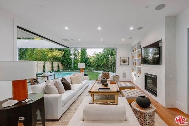 12739 Halkirk Street, Studio City (los Angeles), CA 91604