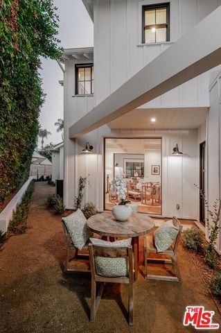 12739 Halkirk Street, Studio City (los Angeles), CA 91604