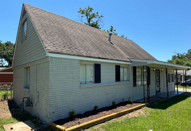 2721 NIX CV, Memphis, TN 38127