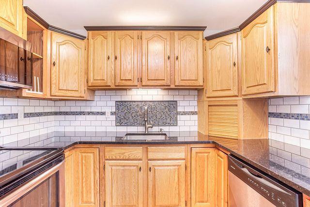 736 Lakeshore Drive, Villa Hills, KY 41017