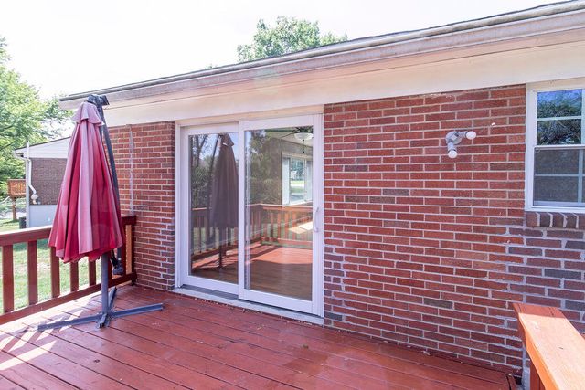 736 Lakeshore Drive, Villa Hills, KY 41017