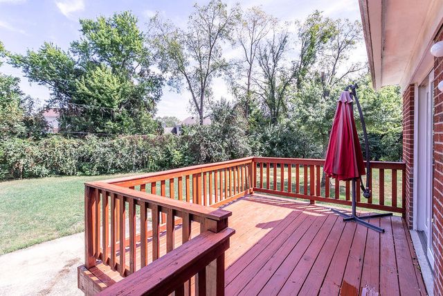 736 Lakeshore Drive, Villa Hills, KY 41017