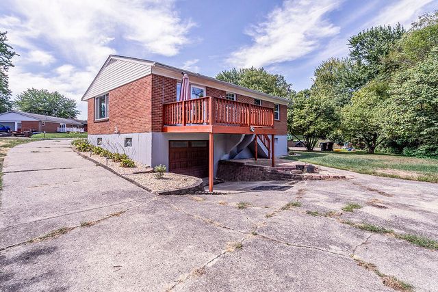 736 Lakeshore Drive, Villa Hills, KY 41017