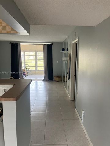 5800 NW 64th Ave 108, Tamarac, FL 33319