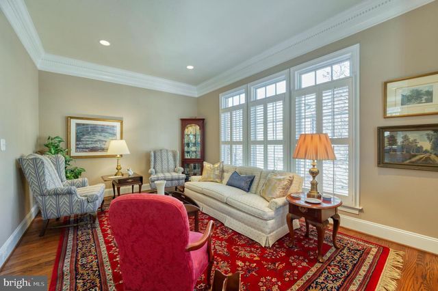 6739 DARRELLS GRANT PL, Falls Church, VA 22043